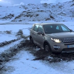 Тест-драйв Land Rover Discovery Sport в Исландии